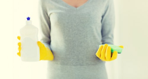 Professional cleaning for a local retail or customer-facing business in Kennington