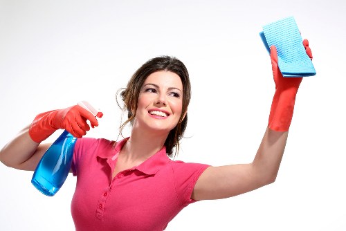 Commercial window cleaning for local businesses in Kennington